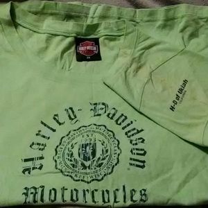 Women's fitted short sleeved HD tshirt